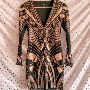 Gold and black sequins dress